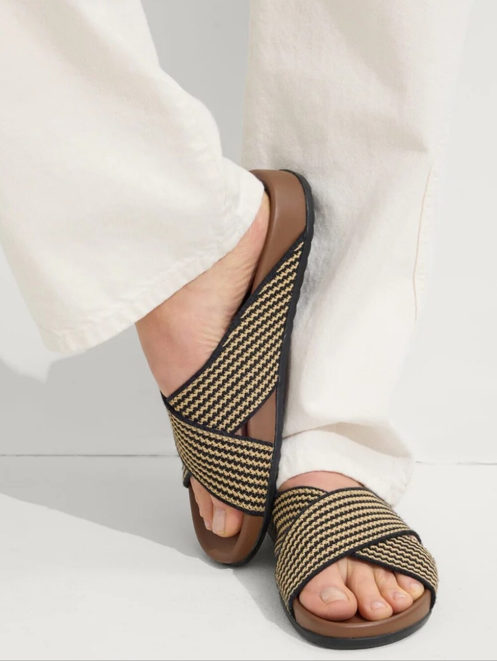 Rothy's The Weekend Slide Sandals In Toffee Stripe - Picture 14 of 14